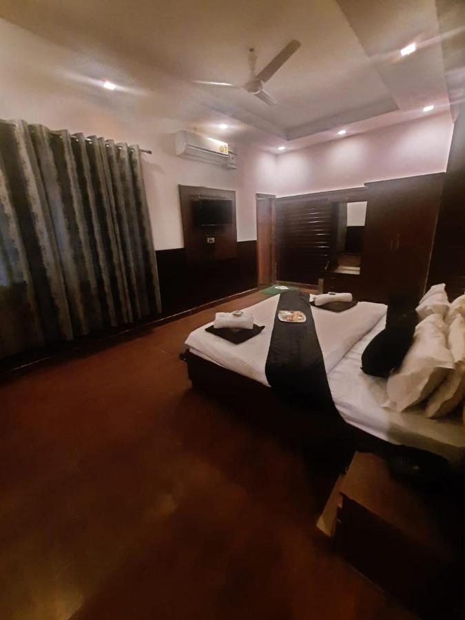 Kartikay Hotel Hisar Luaran gambar