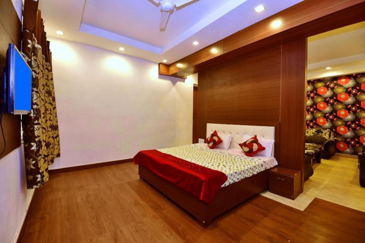 Kartikay Hotel Hisar Luaran gambar