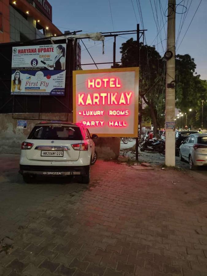 Kartikay Hotel Hisar Luaran gambar