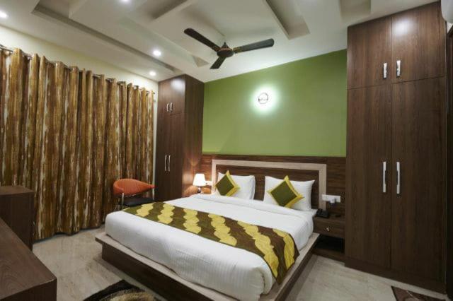 Kartikay Hotel Hisar Luaran gambar
